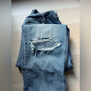 Women’s ripped jeans